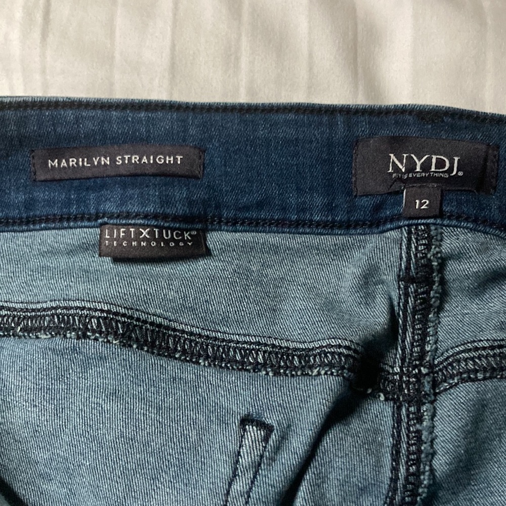 NYDJ Marilyn Straight Leg Jeans Med-DK Wash Denim